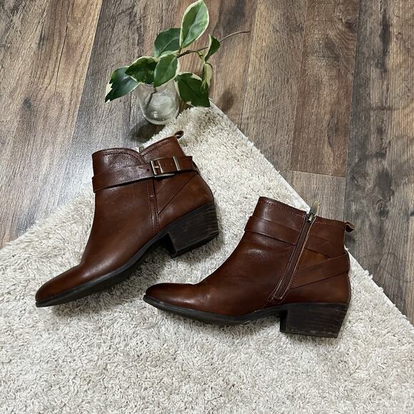 Vince Camuto Size 8 M Cognac Leather Buckle Block Heel Peamer Ankle Boots - Picture 4 of 8